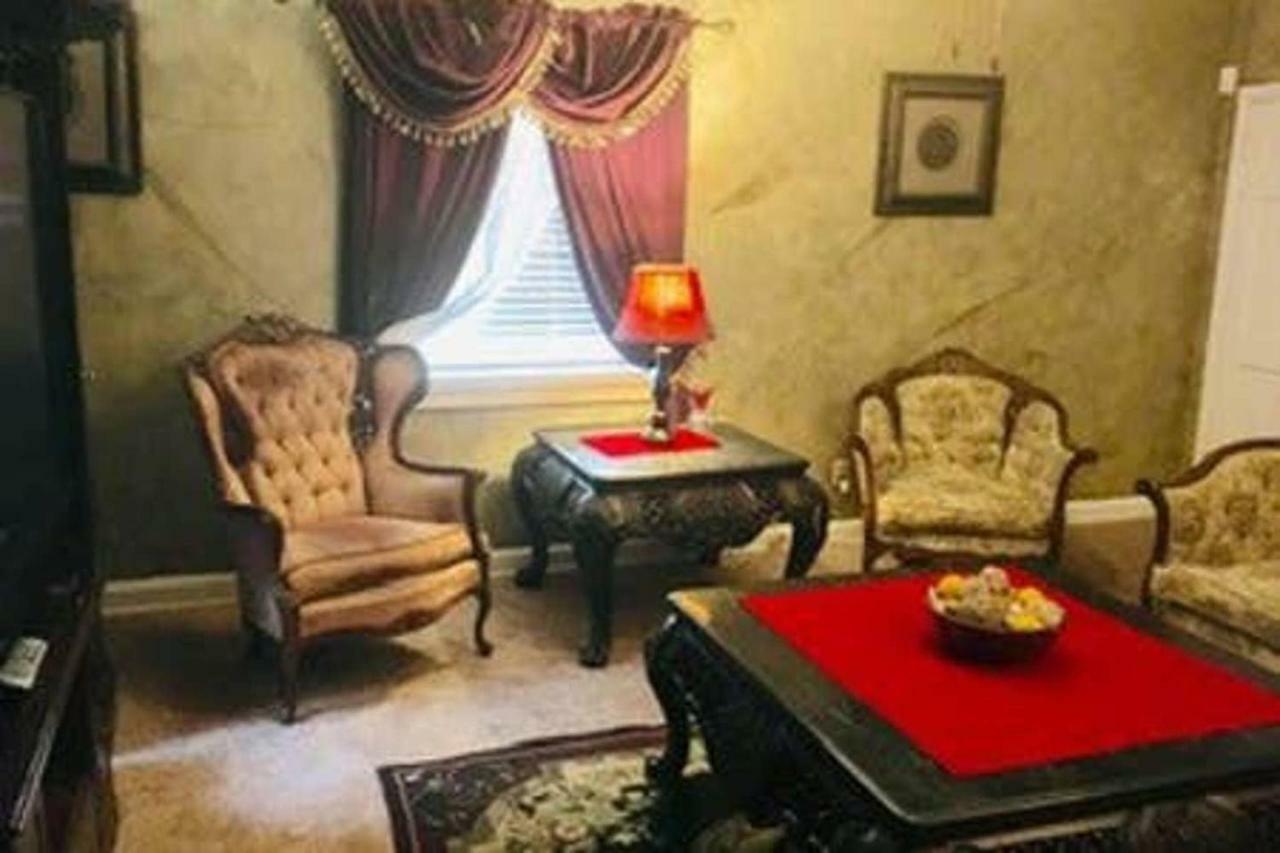 2 Bedroom Sleeps 6 Spacious Luxury Apartment 79 Montgomery Luaran gambar